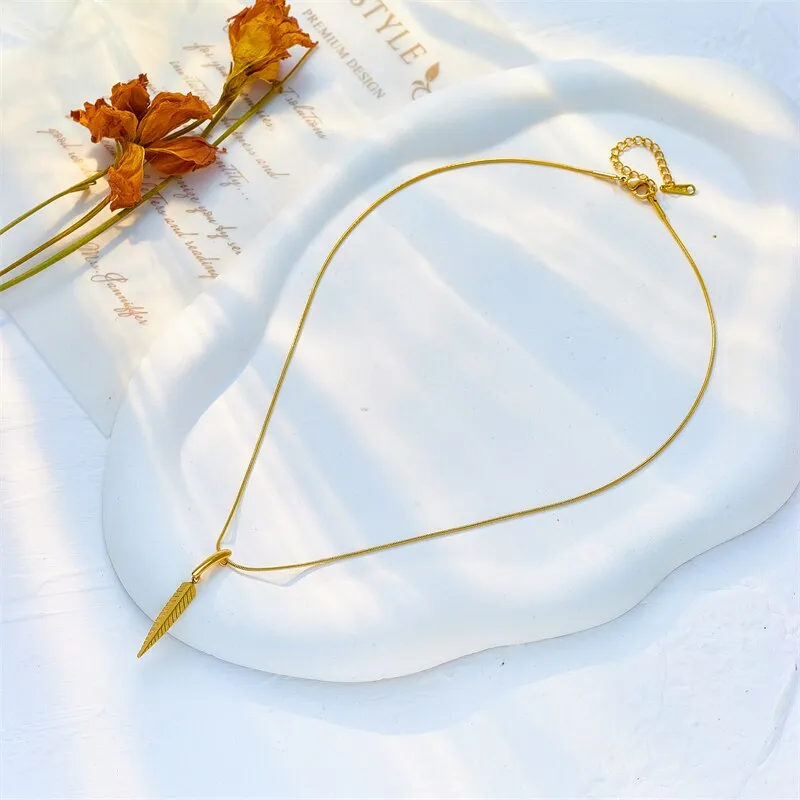 316L Stainless Steel Gold Color Feather Leaf Pendant Necklace For Women