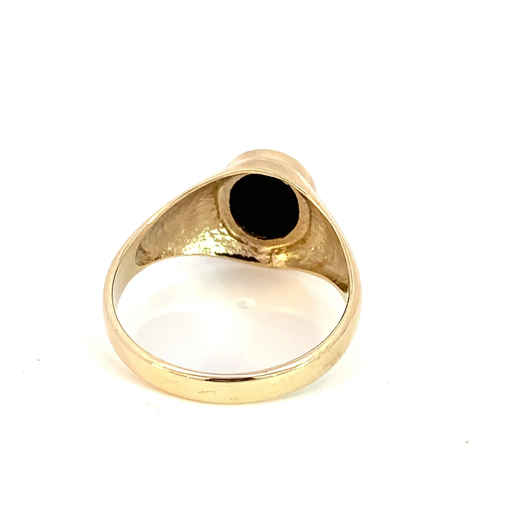 9kt Yellow Gold signet ring 10x8mm Opal triplet