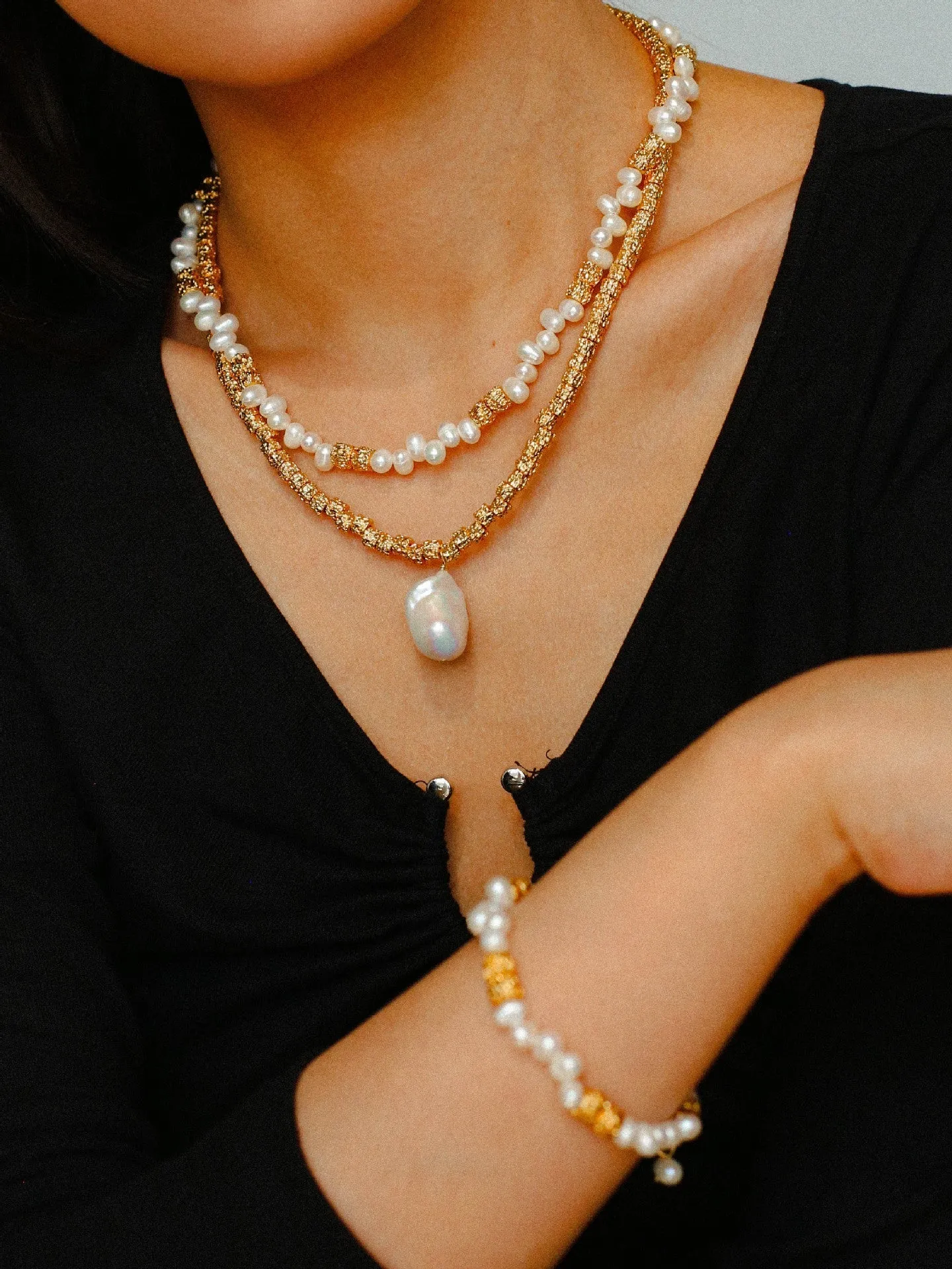Baroque Lava Metal Necklace