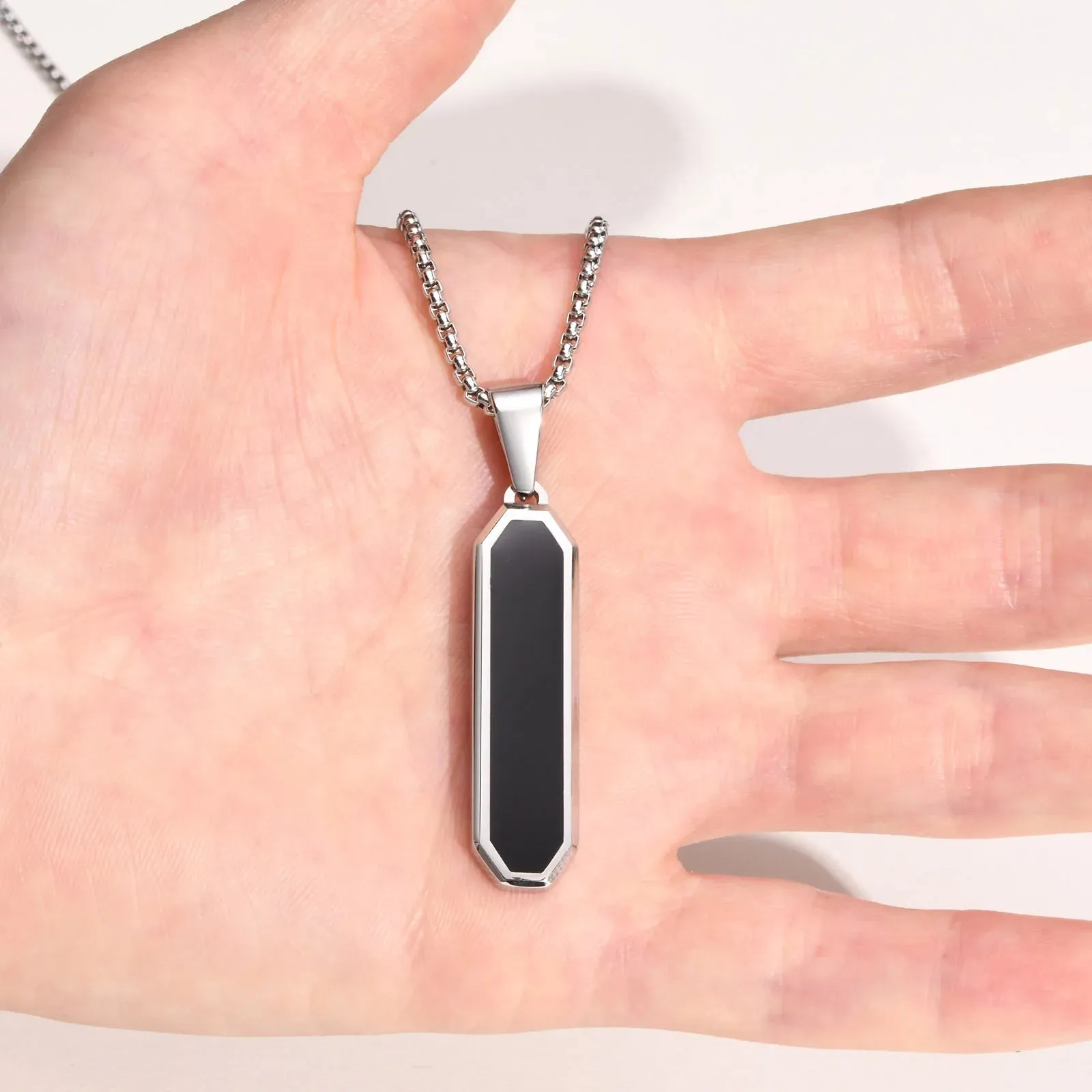 Casual Black Vertical Bar Necklaces for Men