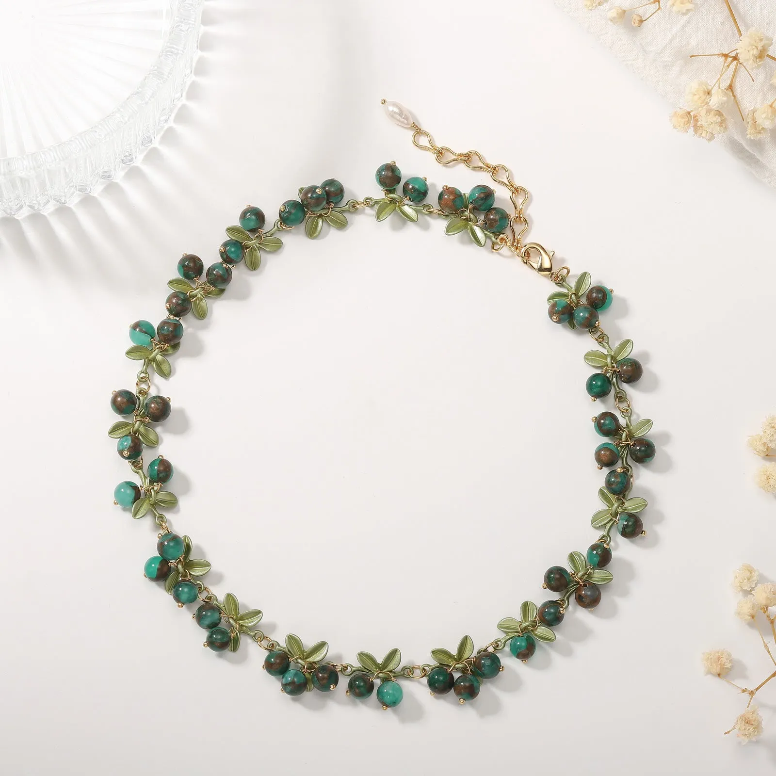 Chokeberry Necklace