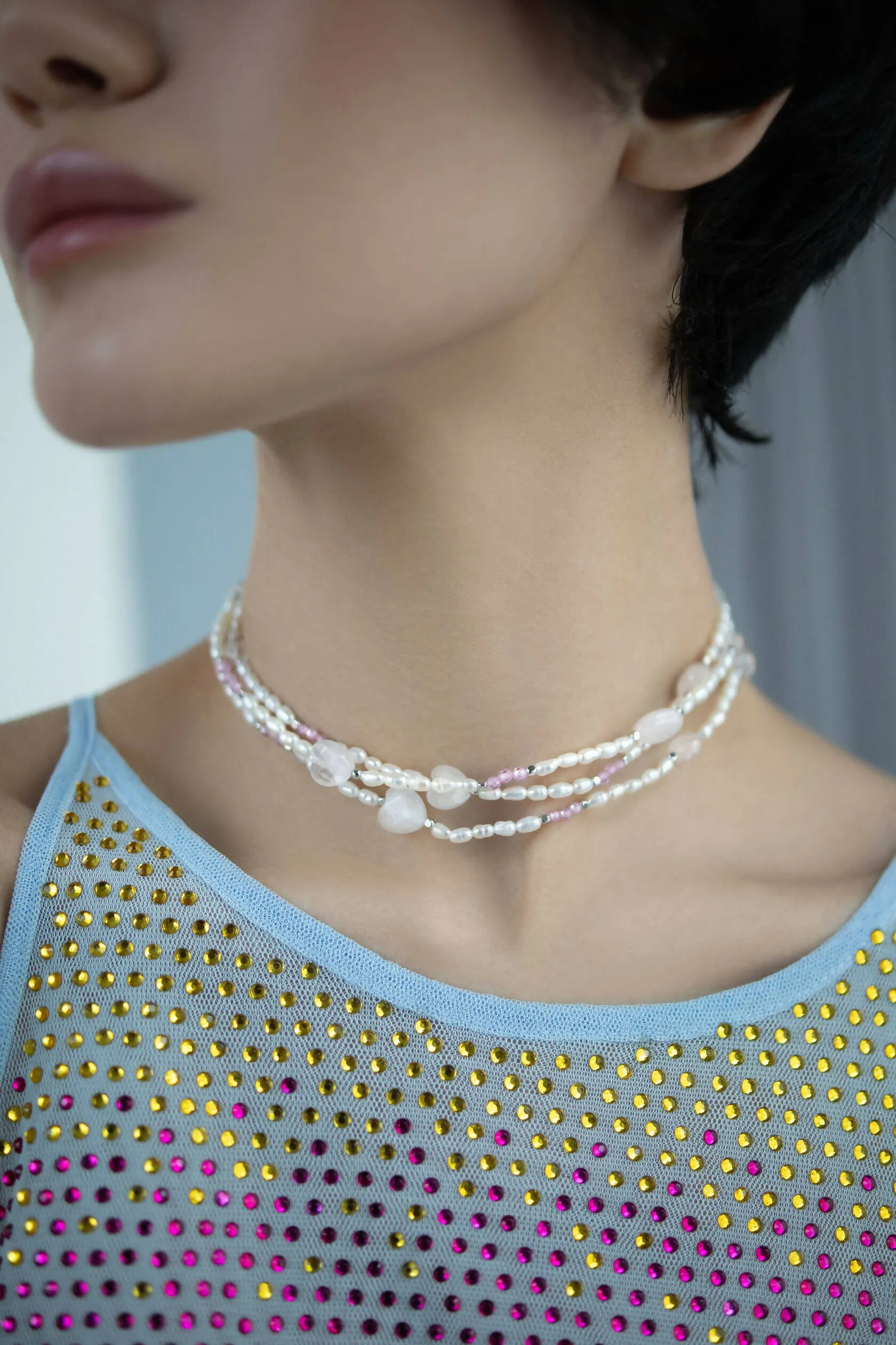 Choker made of pearls and rose quartz LOVE