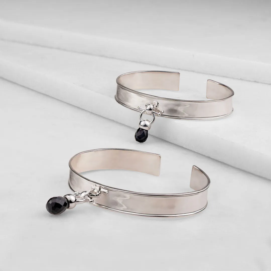 Droplette - Snaffle Horse Bit Black Onyx Stone and Sterling Silver Necklace