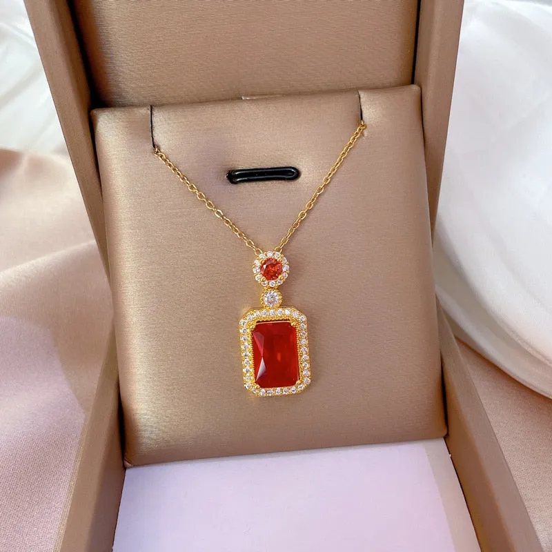 Fashion Big Emerald Gemstone Geometric Necklace