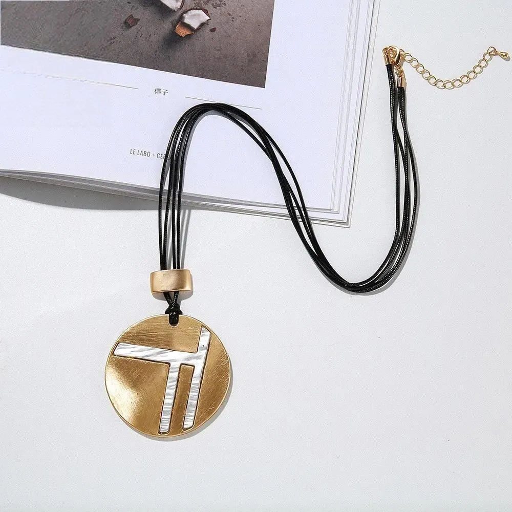 Fashion Goth Round Long Chains Collar Necklace Geometric Suspension Pendant for Women