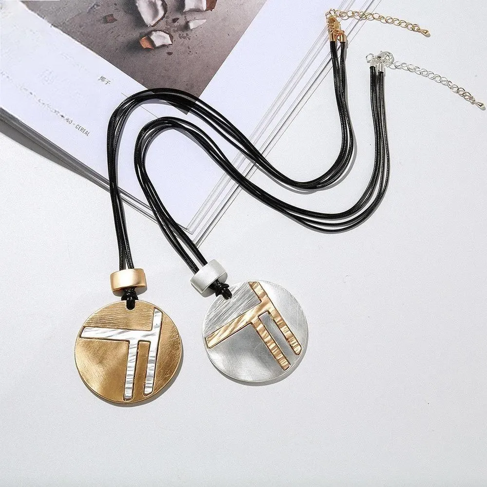 Fashion Goth Round Long Chains Collar Necklace Geometric Suspension Pendant for Women