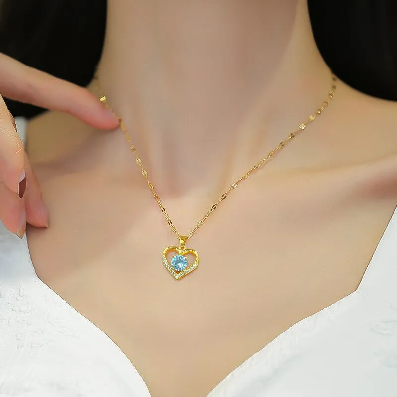 Fashion Hollow Out Heart Pendant Necklace For Women