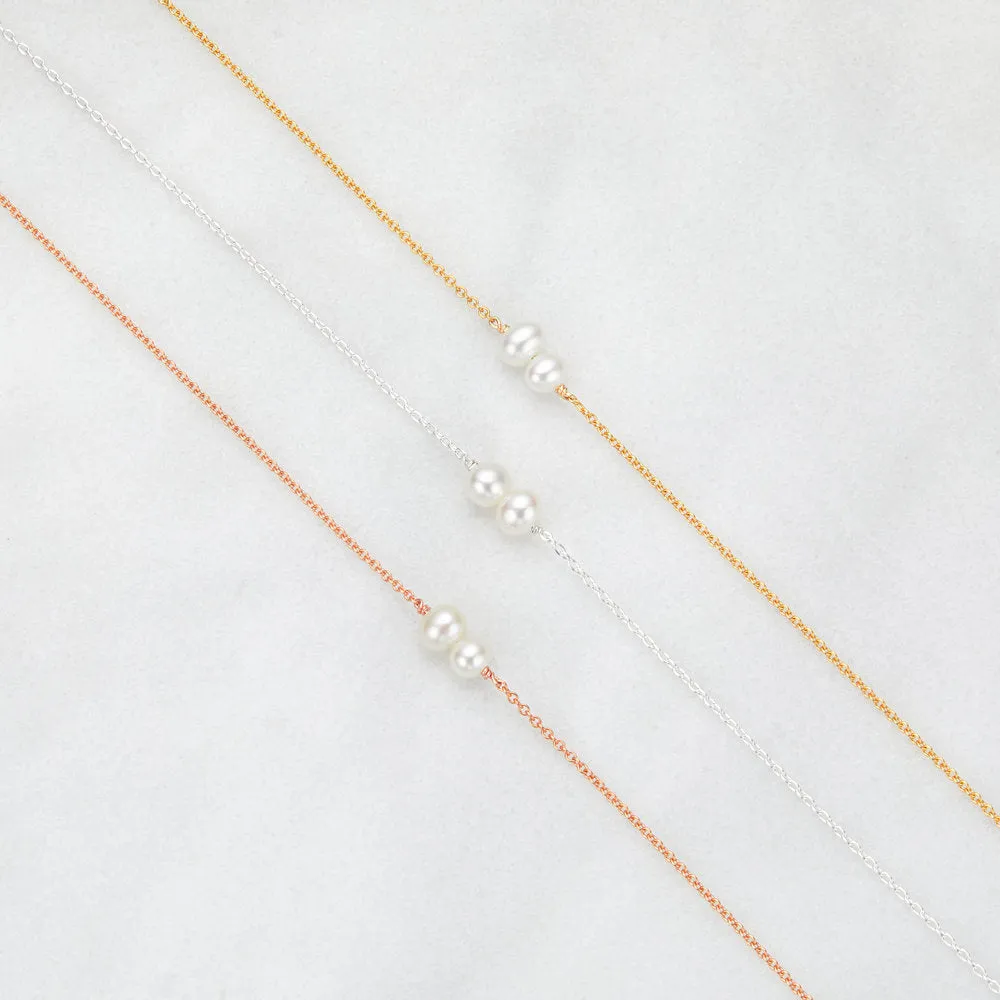 Gold Six Pearl Choker