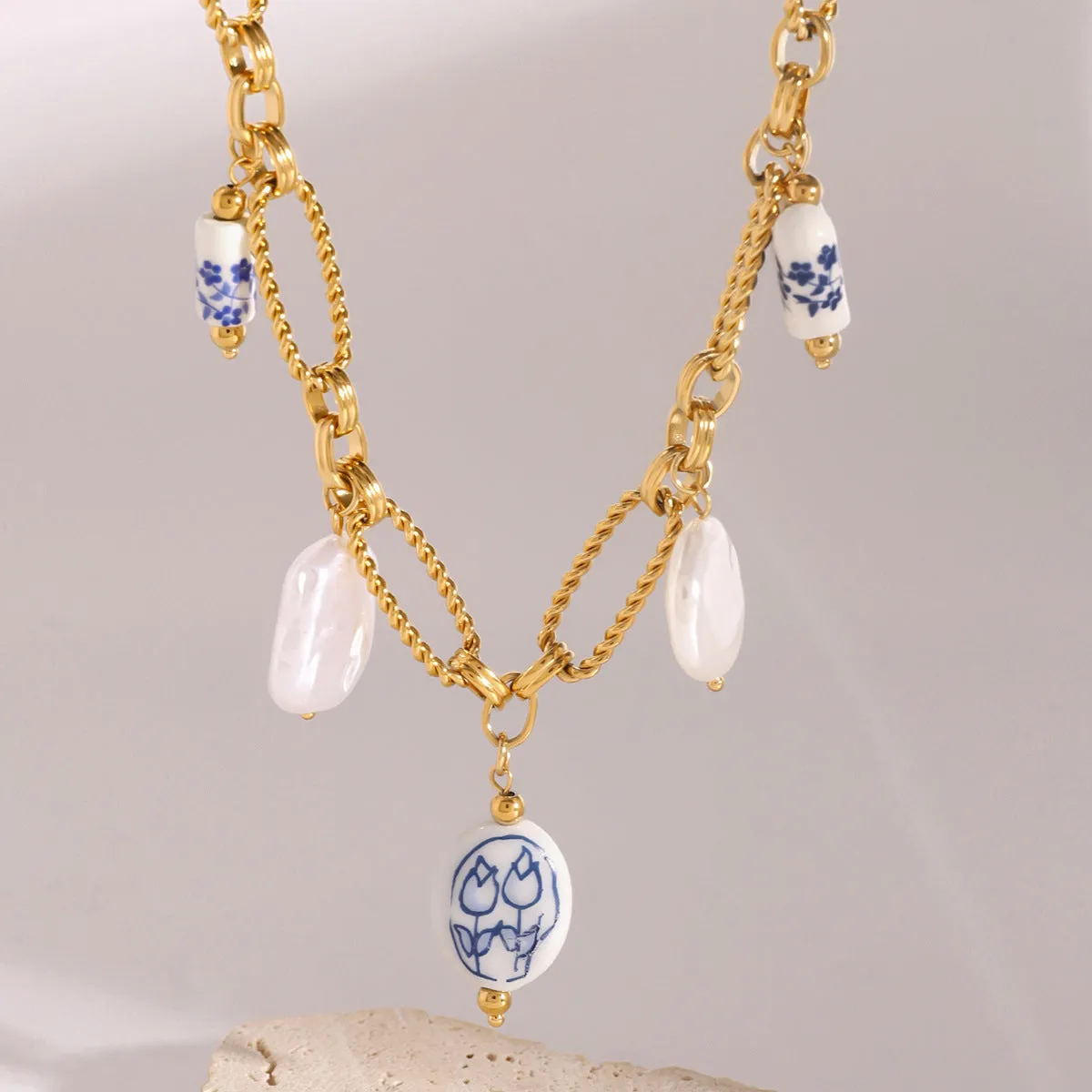 IG Style Pearl Heart Pearl Electroplating Necklaces