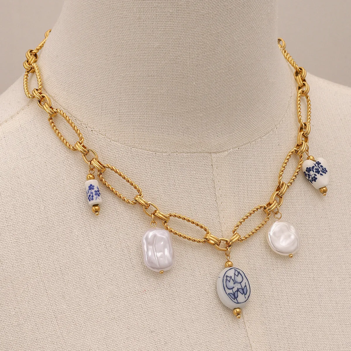 IG Style Pearl Heart Pearl Electroplating Necklaces