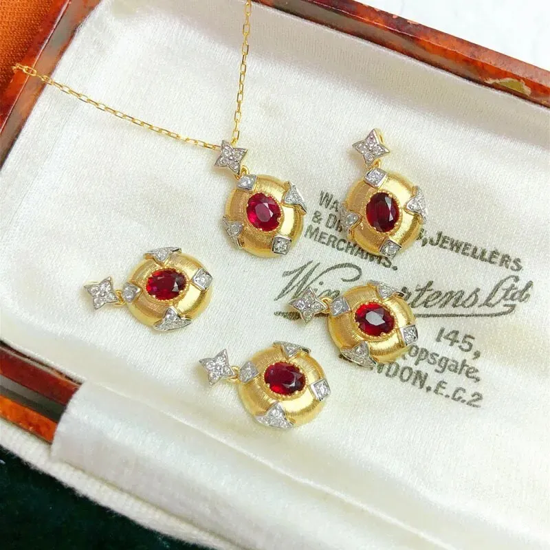 Italian Vintage Jewelry Luxury Artificial High Quality Emerald Pendant Necklaces