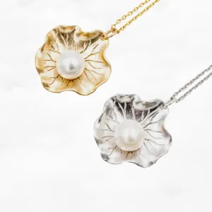 Lotus Leaf Pearl Necklace