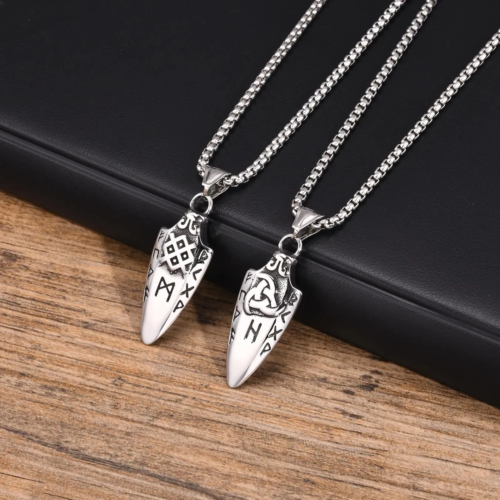 Mens Triangular Spear Necklaces, Waterproof Stainless Steel Norse Viking Pendant Collar