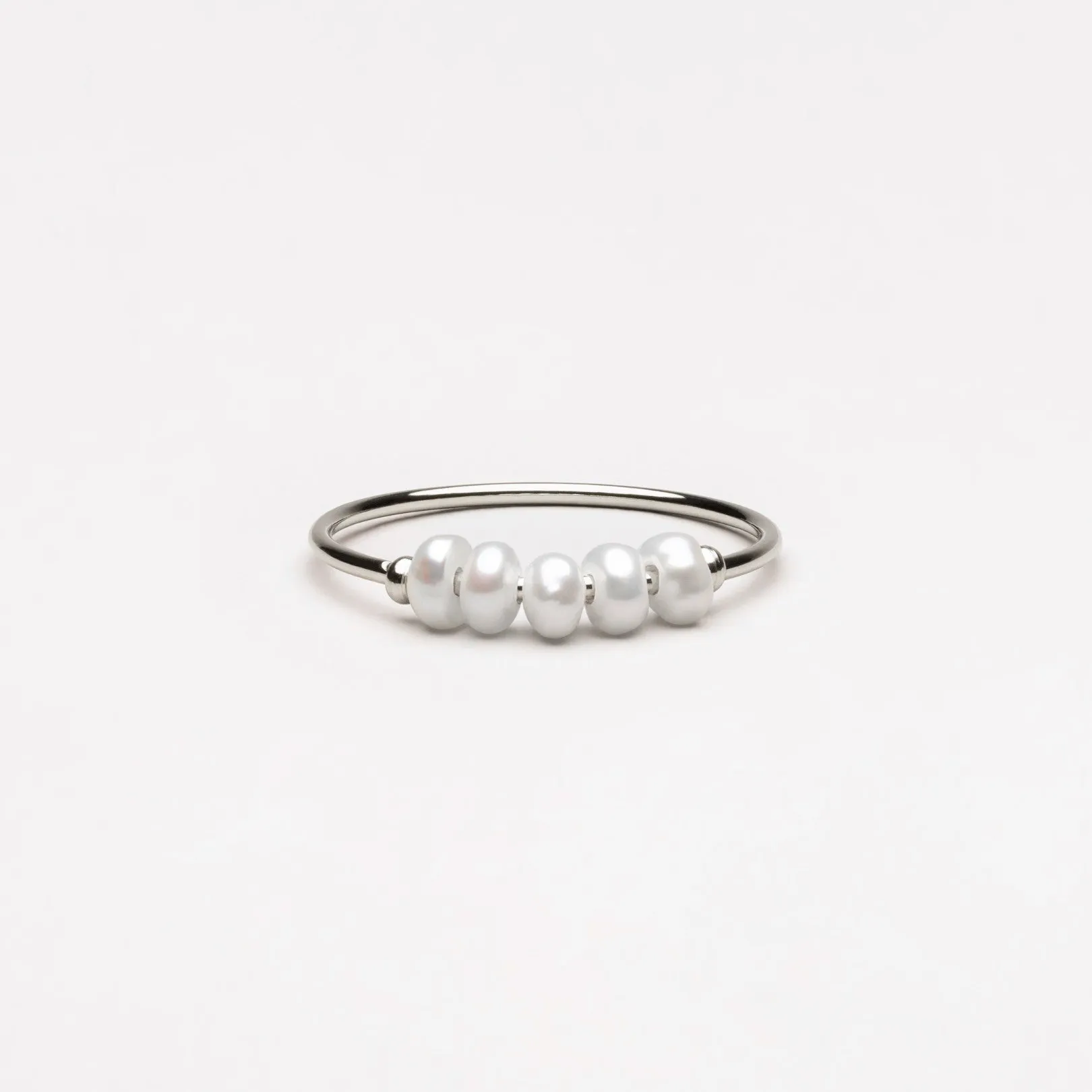 Mini Pearls Ring