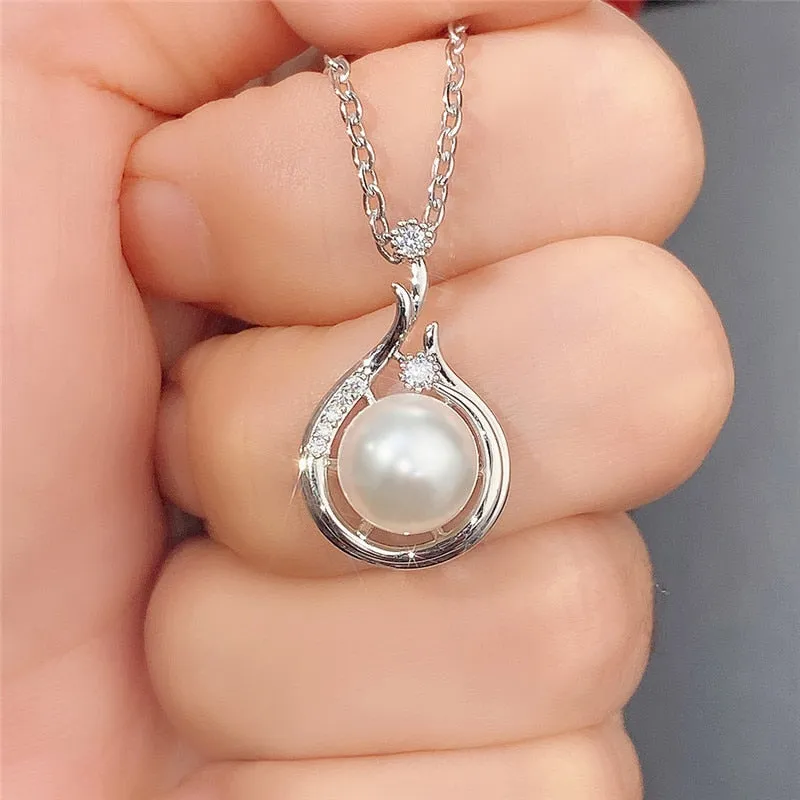 New Arrival Women Simulated Pearl Pendant Necklace