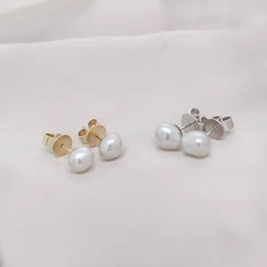 Petite Keshi Pearl Studs