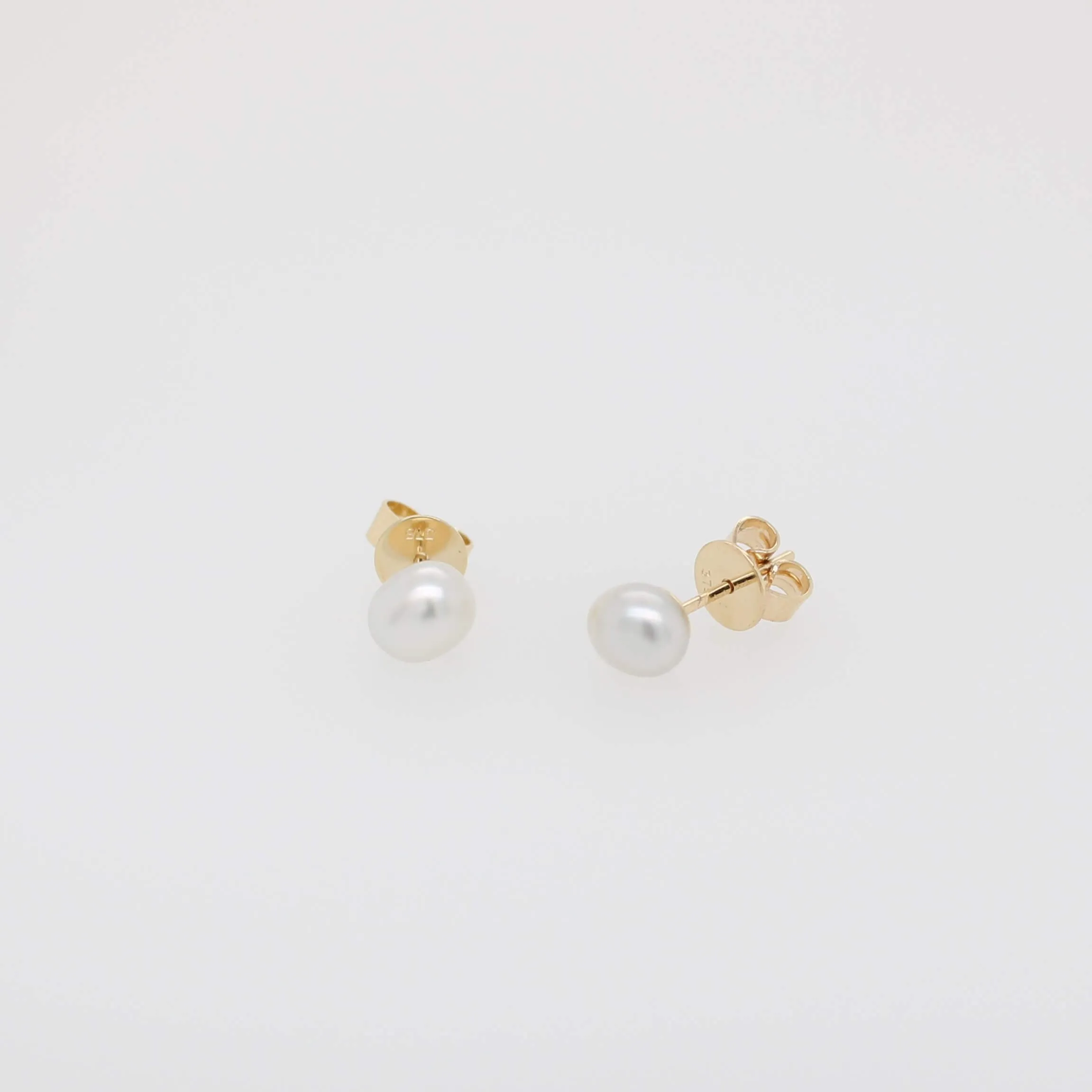 Petite Keshi Pearl Studs