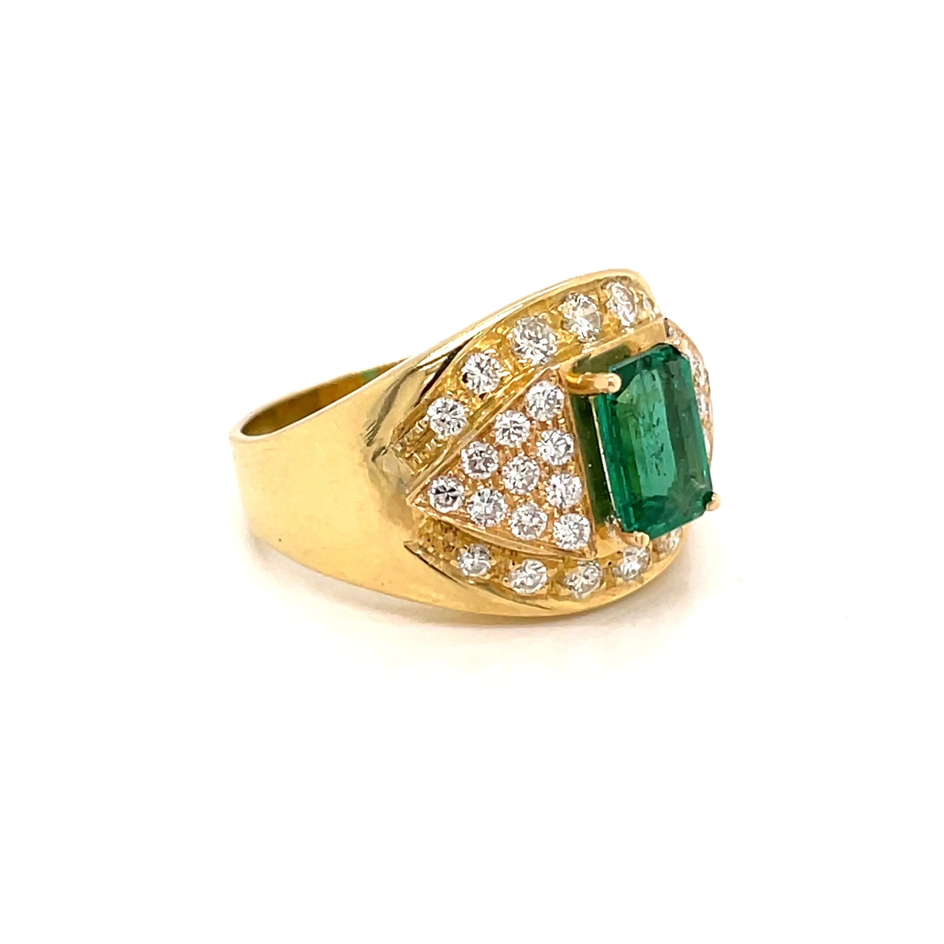 Retro Colombian Emerald Diamond Cocktail Ring