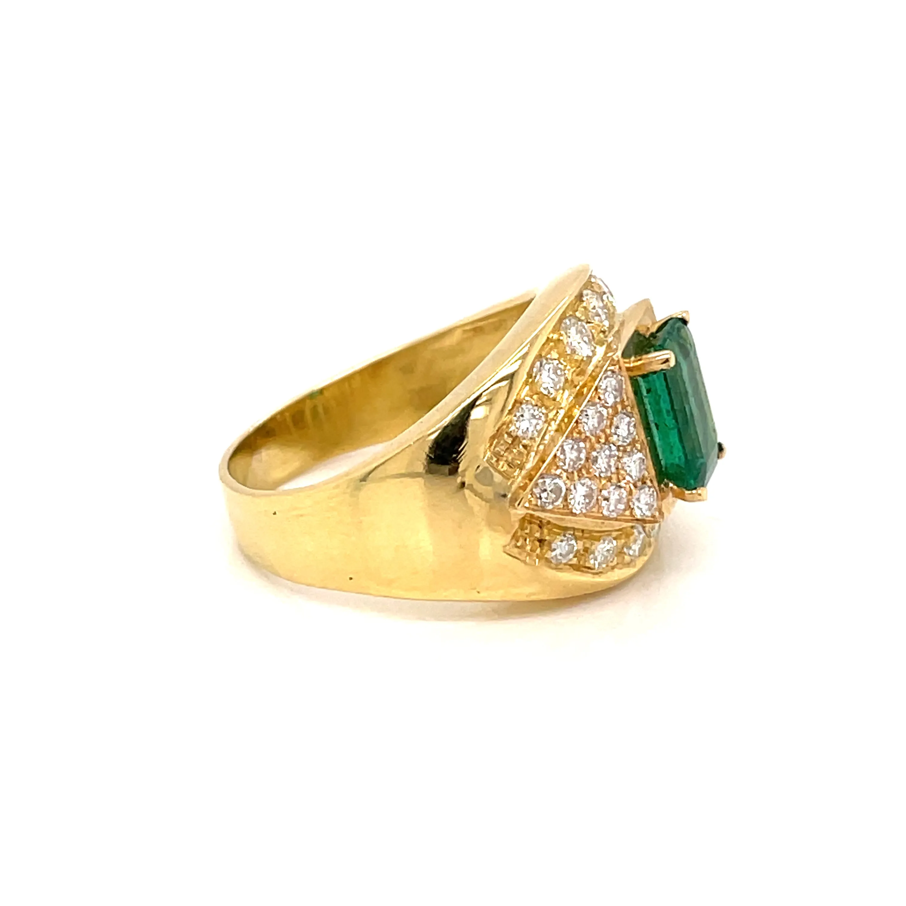 Retro Colombian Emerald Diamond Cocktail Ring