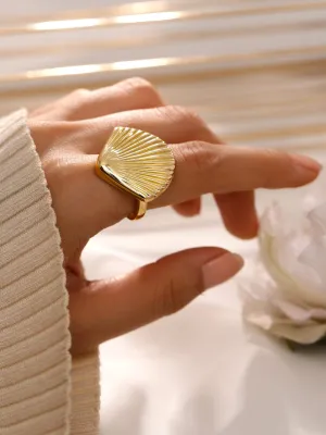 Rubans Voguish 18K Gold-Plated Adjustable Shell Motif Ring