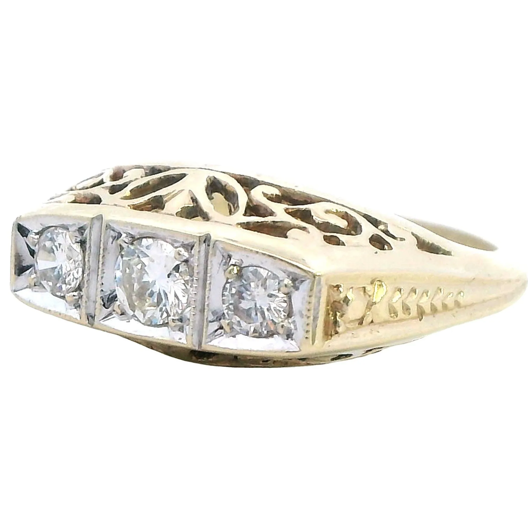Timeless Vintage 9ct Yellow & White Gold Diamond Ring