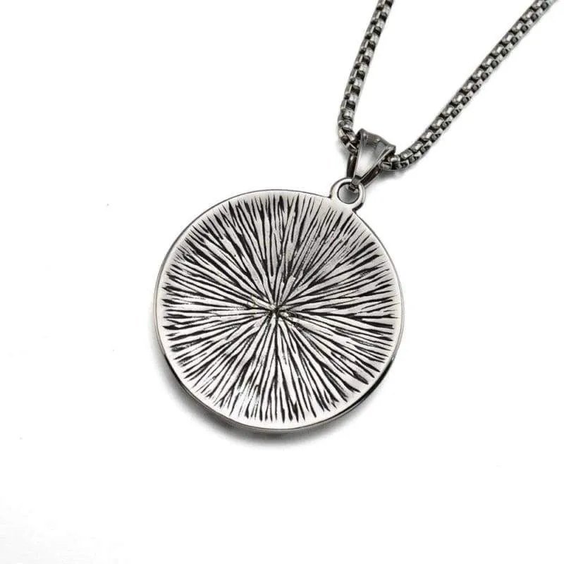 Vintage Look Silver Tone Stainless Steel Egyptian Eye of Horus Round Pendant Necklace